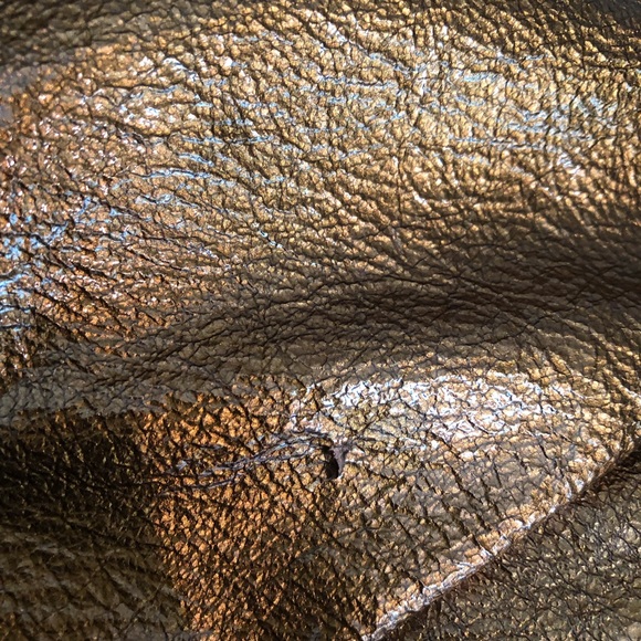 Gucci Hysteria Patent Leather Satchel/Crossbody - Picture 7 of 7